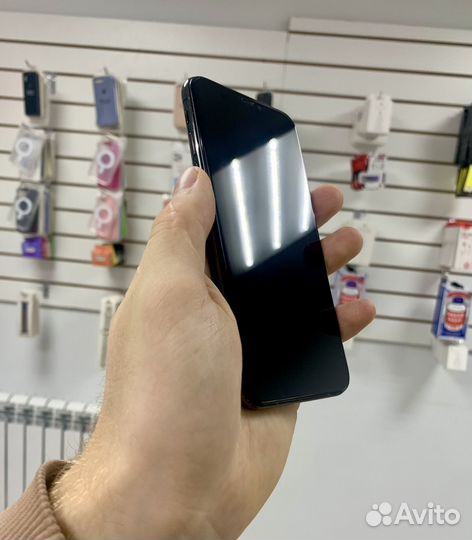 iPhone X, 64 ГБ