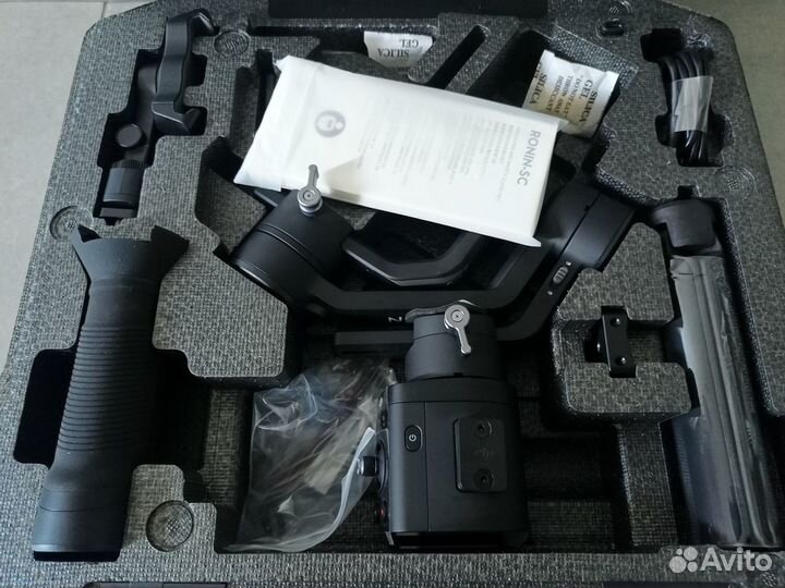 Электронный стабилизатор DJI Ronin-SC