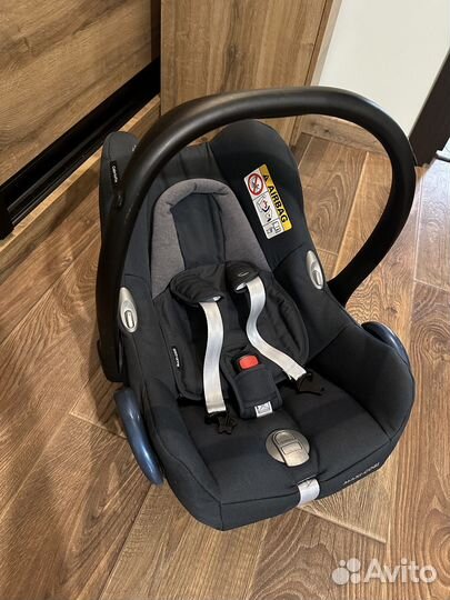 Автокресло 0+ Maxi-Cosi CabrioFix