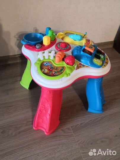 Игровой центр Chicco говорящий столик
