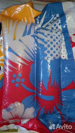 Надувной матрас для пляжа