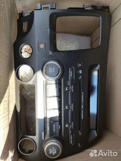 Штатная магнитола honda civic 4d