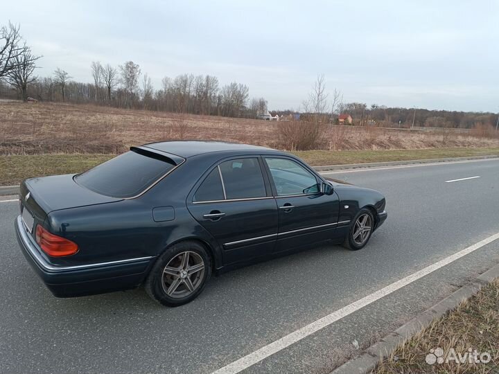 Mercedes-Benz E-класс 3.0 AT, 1995, 260 000 км