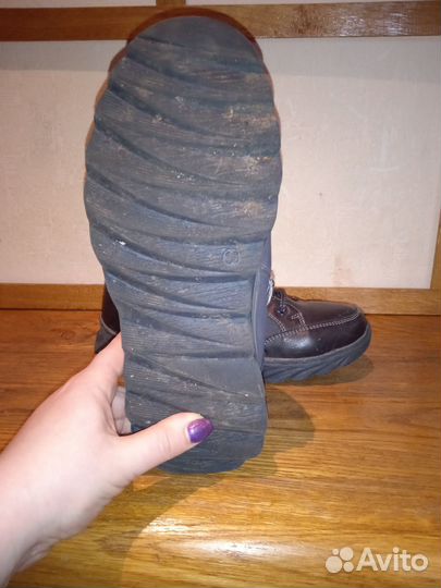 Ботинки на мальчика 36 размер б/у