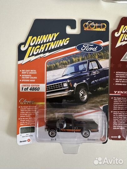 1:64 Коллекционные модели Johnny Lightning
