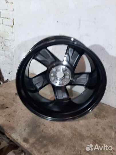 Диск литой R19 Kia Sorento 4 Новый оригинал