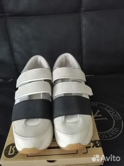 Кроссовки zara 40рр