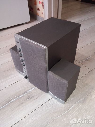 Акустическая система Genius SW-HF2.1 1800K V2