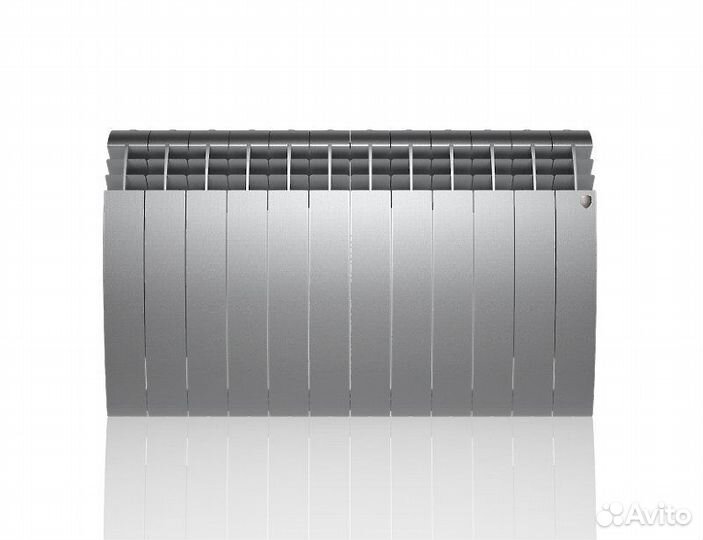 Биметаллический секционный радиатор отопления Roya