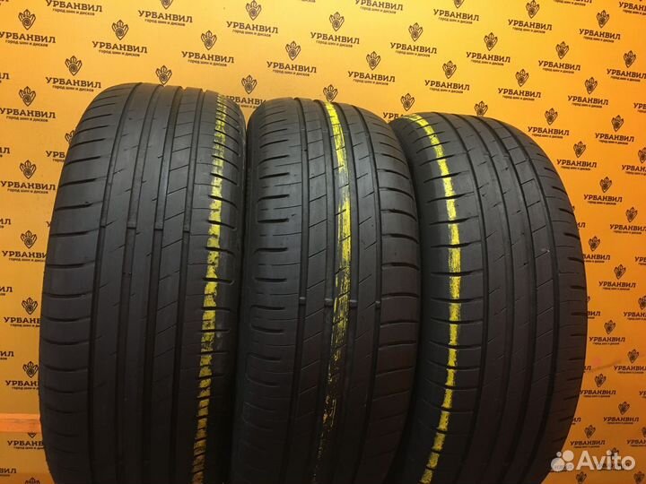 Goodyear EfficientGrip Performance 205/60 R16 96W