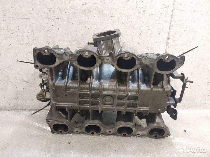 Впускной коллектор