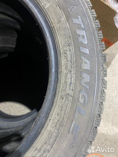 Triangle PL01 225/60 R18