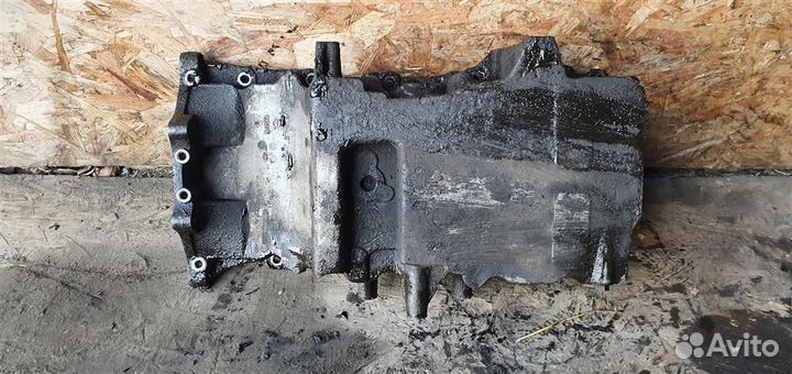 Поддон масляный двигателя Cadillac SRX 1 2003-2009