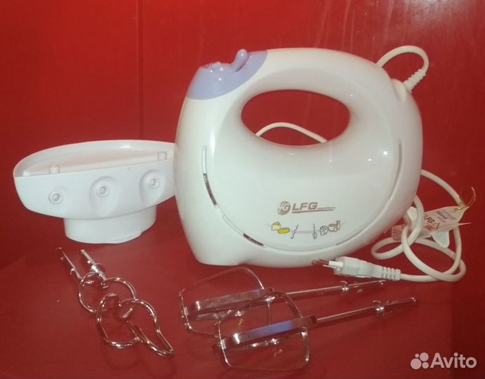 Миксер LFG comfort LF-7703 electronic hand mixer