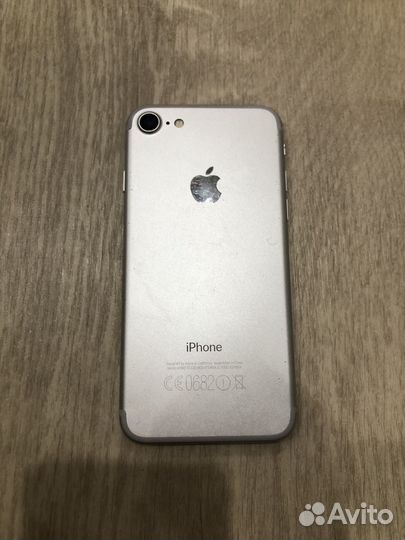 iPhone 7, 32 ГБ