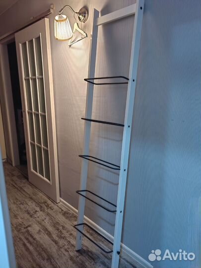 Вешалка напольная IKEA Хальмарен белая(новая)
