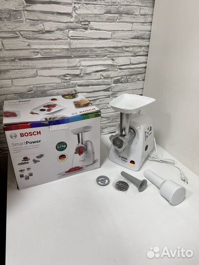 Мясорубка Bosch SmartPower MFW2514W новая