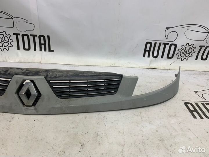 Решетка радиатора Renault Kangoo K7JA700 2007