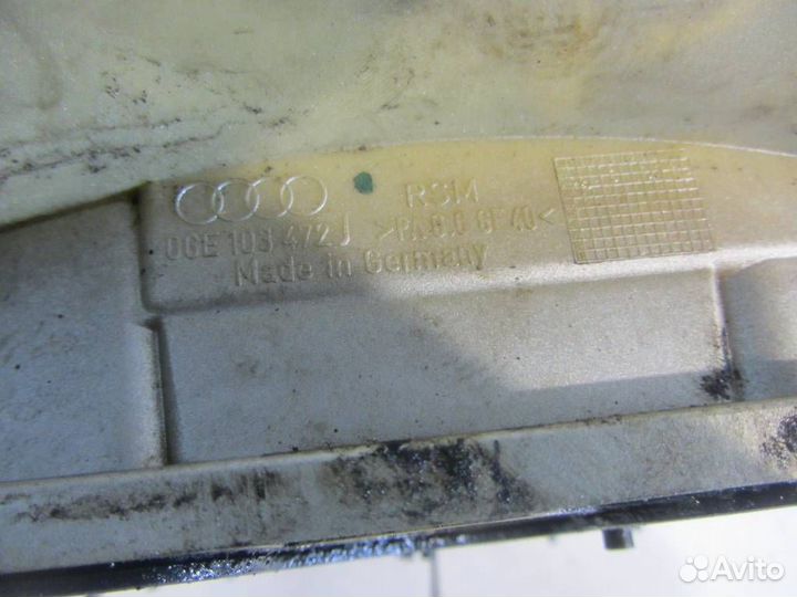 Крышка клапанная Ауди A6 C6