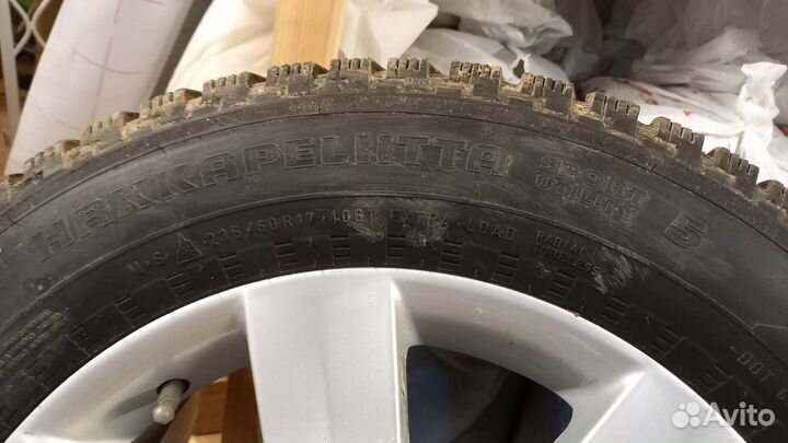 Колеса в сборе зима шипованные 235/60R17