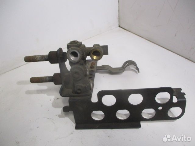 Кронштейн электромагнитных клапанов Scania 1883193