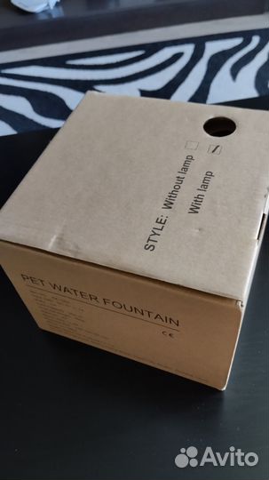 Питьевой фонтан с подсветкой и фильтром для кошек
