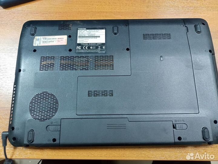 Ноутбук toshiba