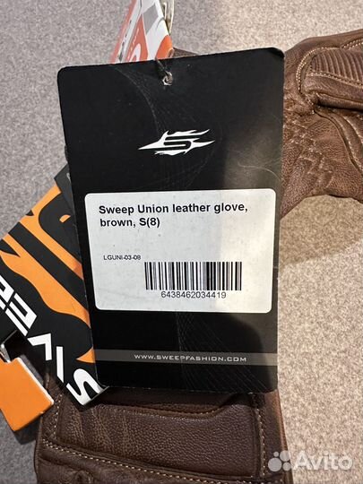 Мотоперчатки sweep