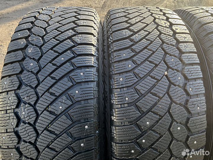 Gislaved Nord Frost 200 SUV 235/60 R18 107T