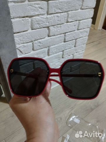 Солнцезащитные очки женские брендовые