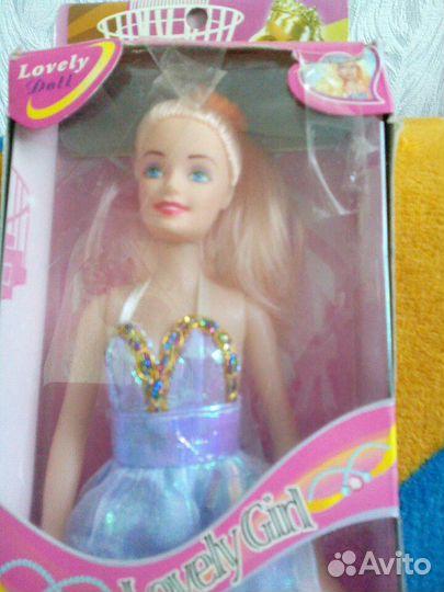 Кукла барби