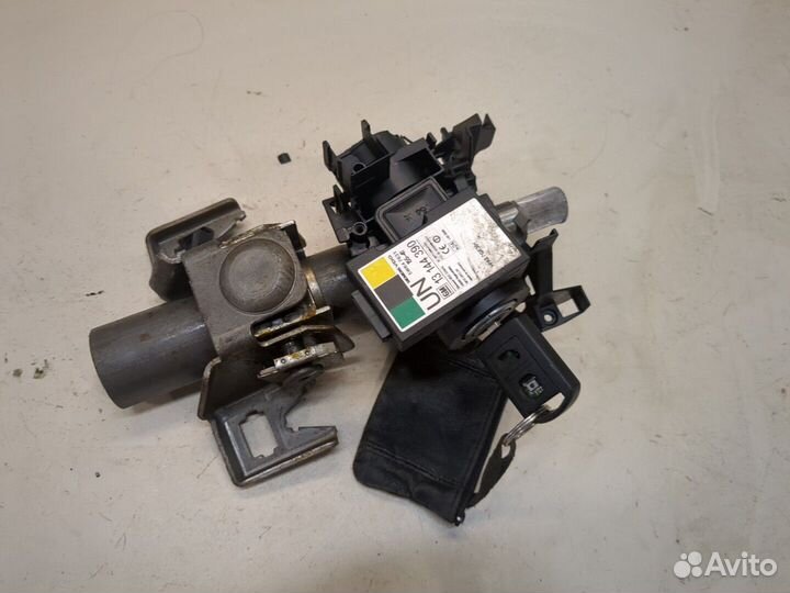 Колонка рулевая Opel Meriva, 2005