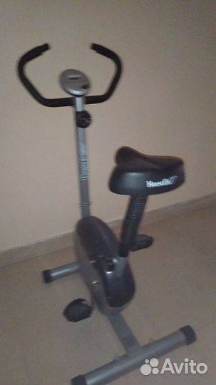 Велотренажер Housefit бу