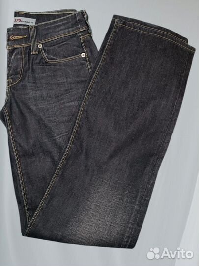 Джинсы Levi's 570