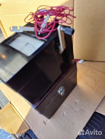 Мегаомметр М4100/3