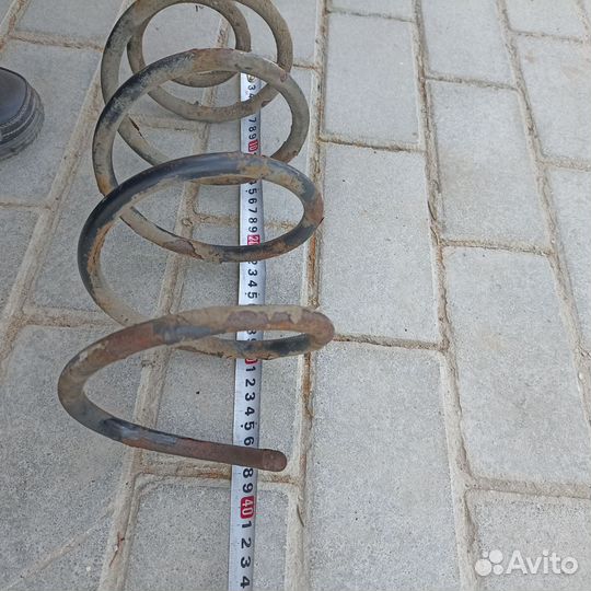 Пружина передней подвески Калина 1