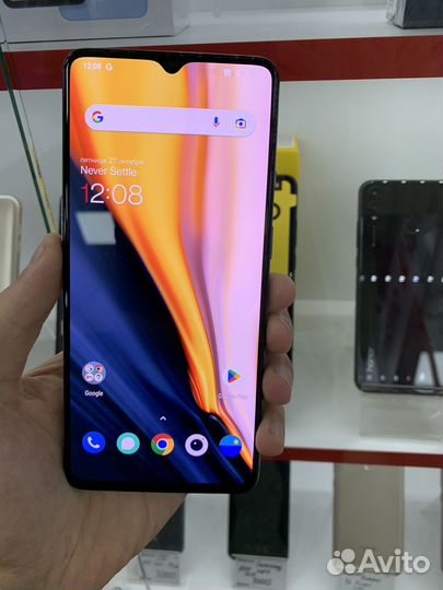 OnePlus 7T, 8/256 ГБ