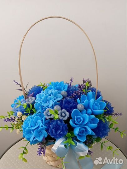 Корзина с цветами из мыла