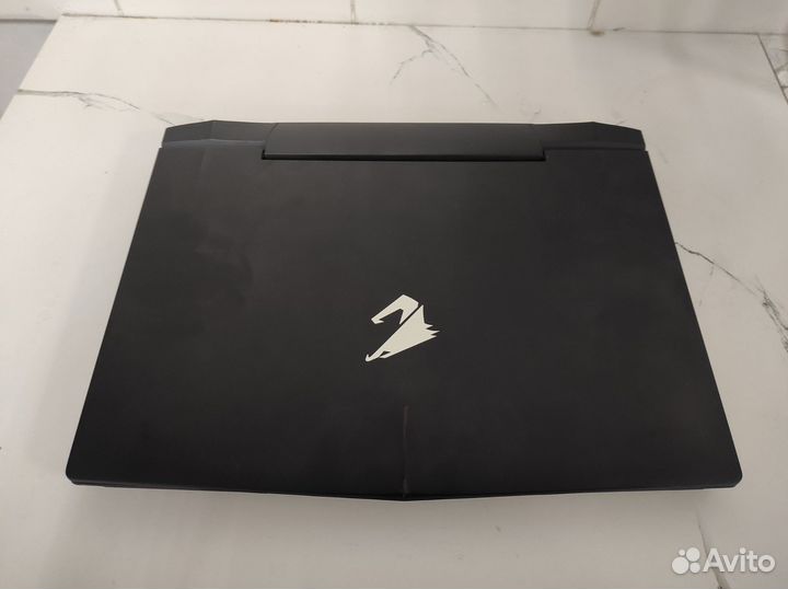 Геймерский ноутбук Gigabyte Aorus X3