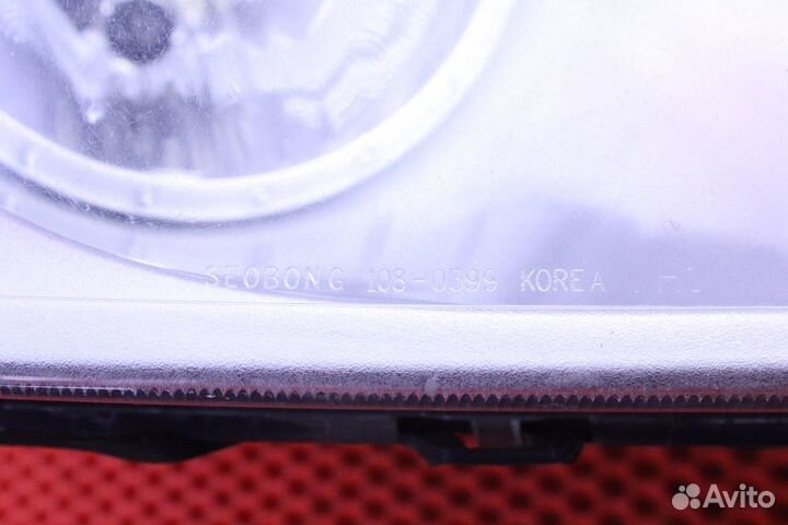 Фара правая SsangYong Rexton GAB D27DT 8310208102H