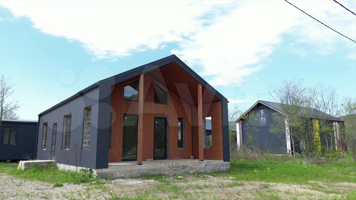 Дом 100 м² на участке 5 сот.