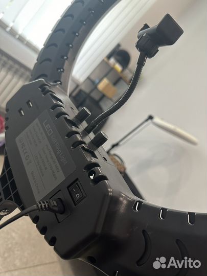 Кольцевая лампа 54 см