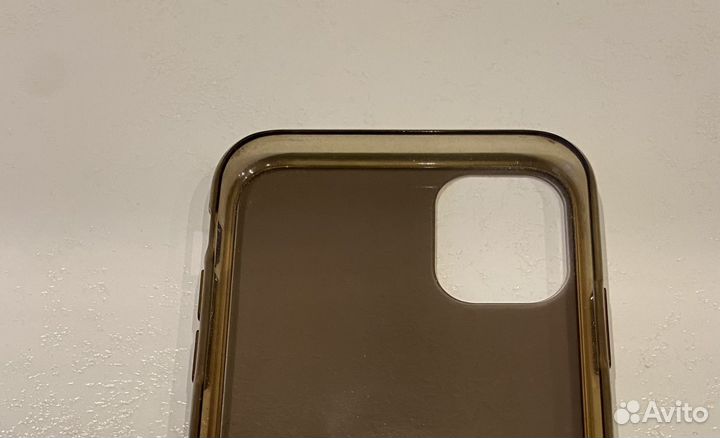 Силиконовый чехол на iPhone 11