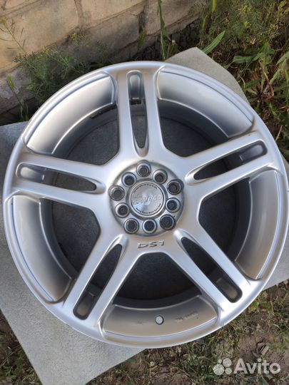 Диски Sparco racing DS1