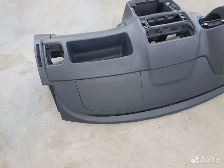 Торпедо Skoda Fabia 2 2007-2010