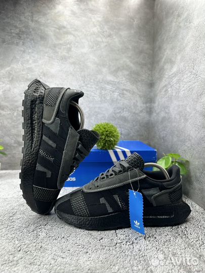 Кроссовки мужские Adidas Retropy E5