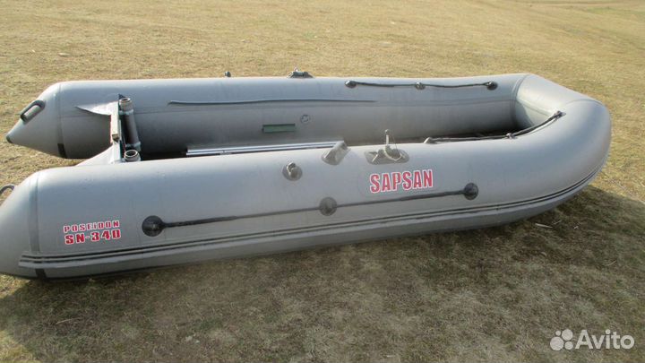 Моторно-гребная лодка Посейдон Сапсан-340