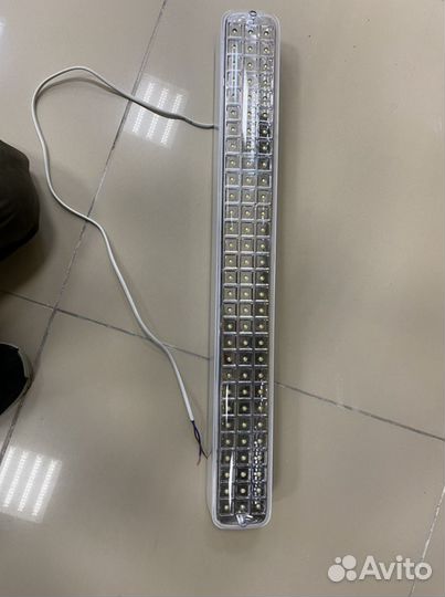 Светильник светодиодный аккумуляторный IEK дба 392