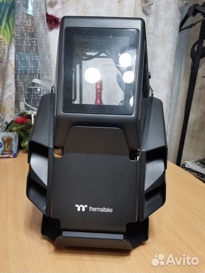 Корпус termaltake AH T200