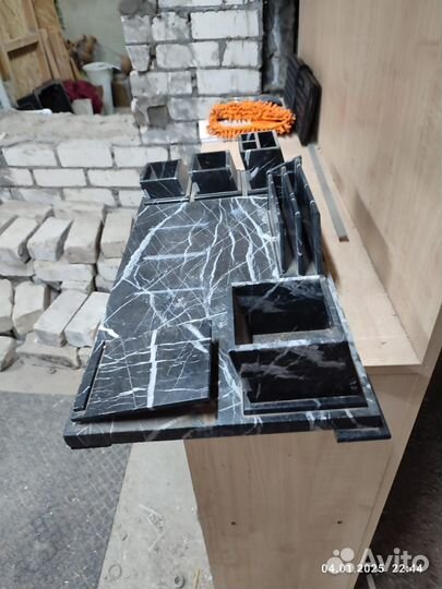 Мраморная подставка